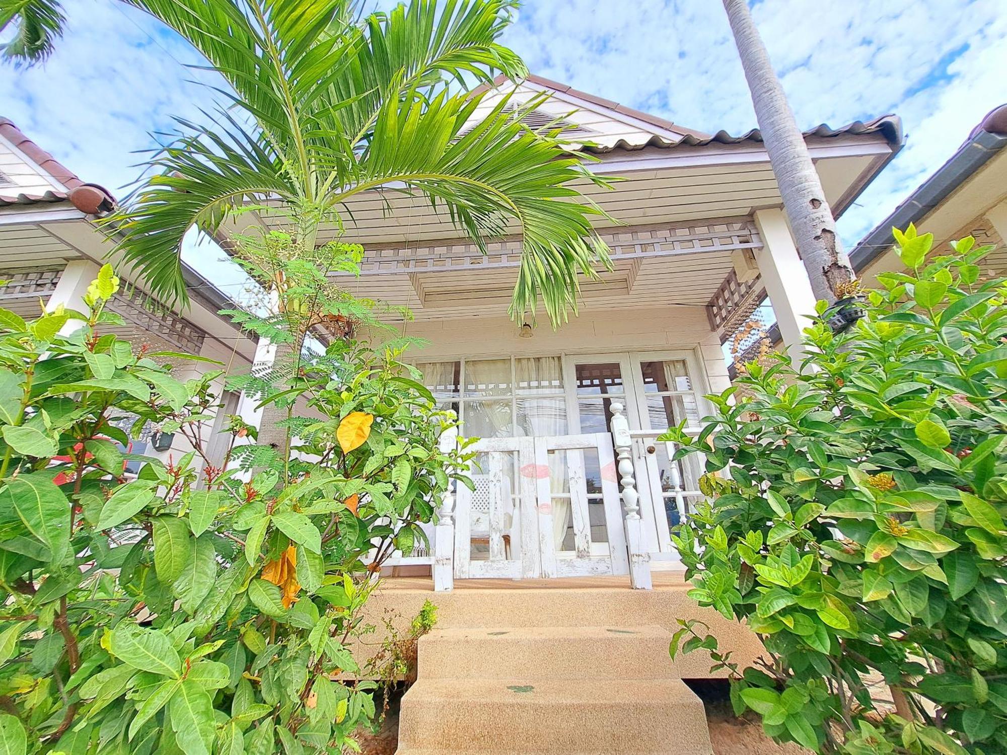 Prathana Garden Beach Resort Hua Hin Eksteriør billede